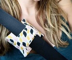 Focus sur « Mon carré doux », une création de Vanessa Malet.                                                       1er prix 2022, H&rsquo; UP entrepreneurs – créateurs.